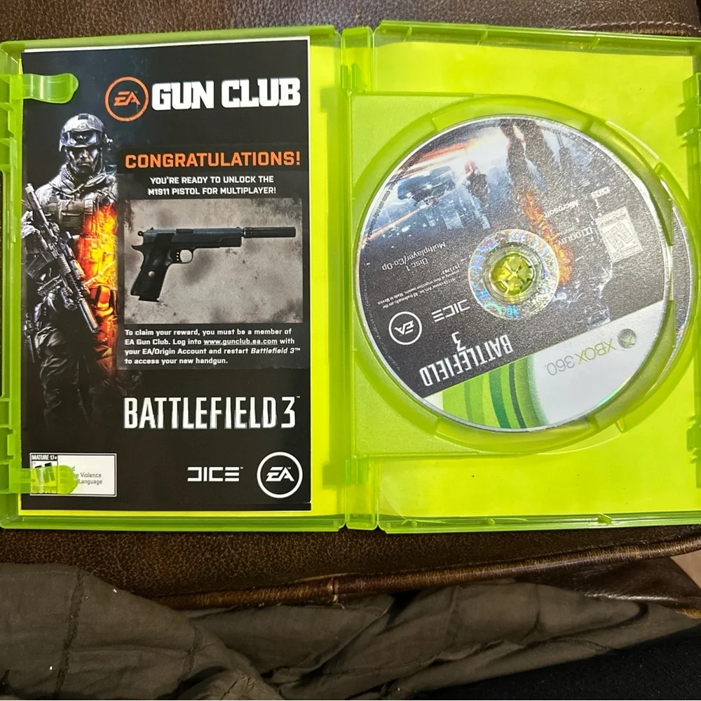 Battlefield 3 (Microsoft Xbox 360, 2011) - Tested‎ 2 Disk Set